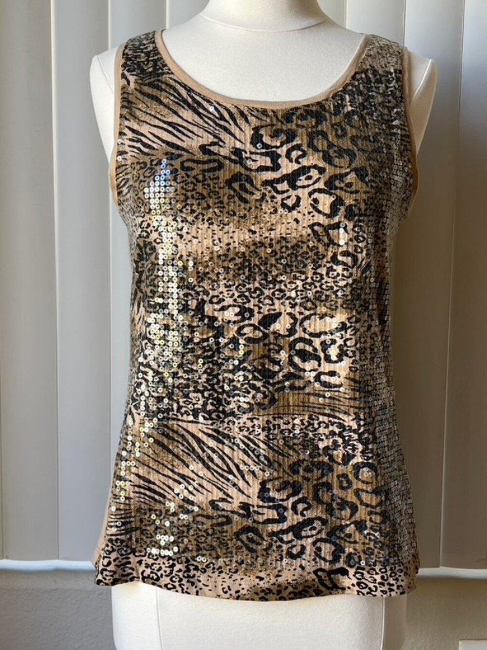 Size 1/M Zenergy by Chico's Animal Print Beaded Pullover Tank Tee